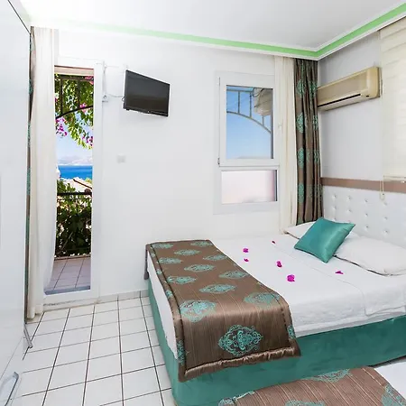 בית הארחה Cemil